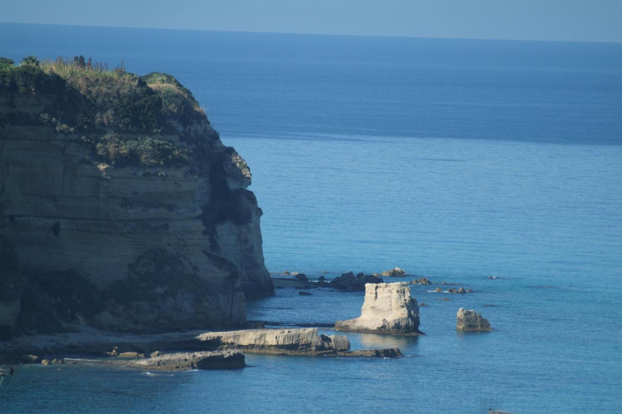 Hotel Valemare Tropea Exteriör bild