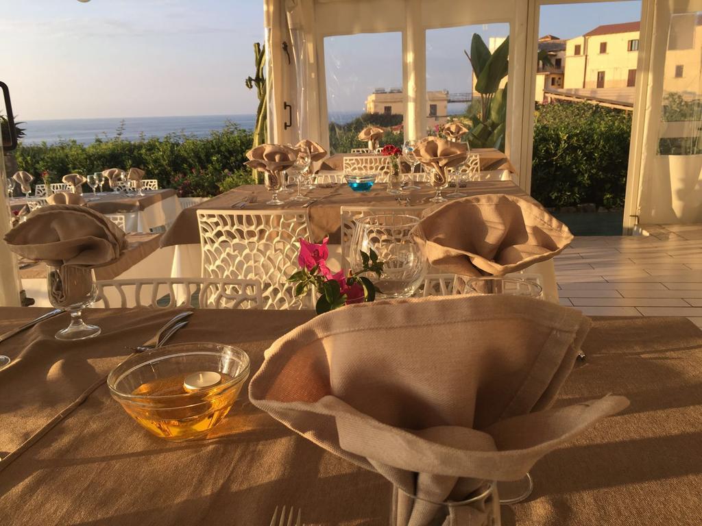 Hotel Valemare Tropea Exteriör bild