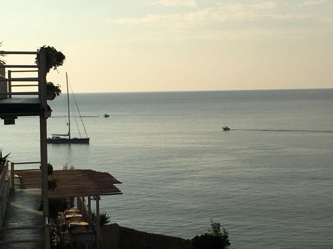Hotel Valemare Tropea Exteriör bild