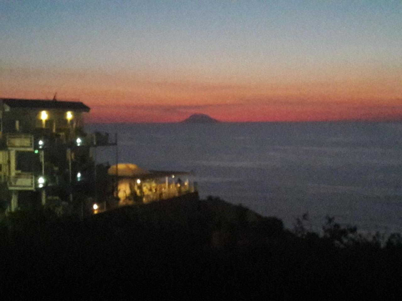 Hotel Valemare Tropea Exteriör bild